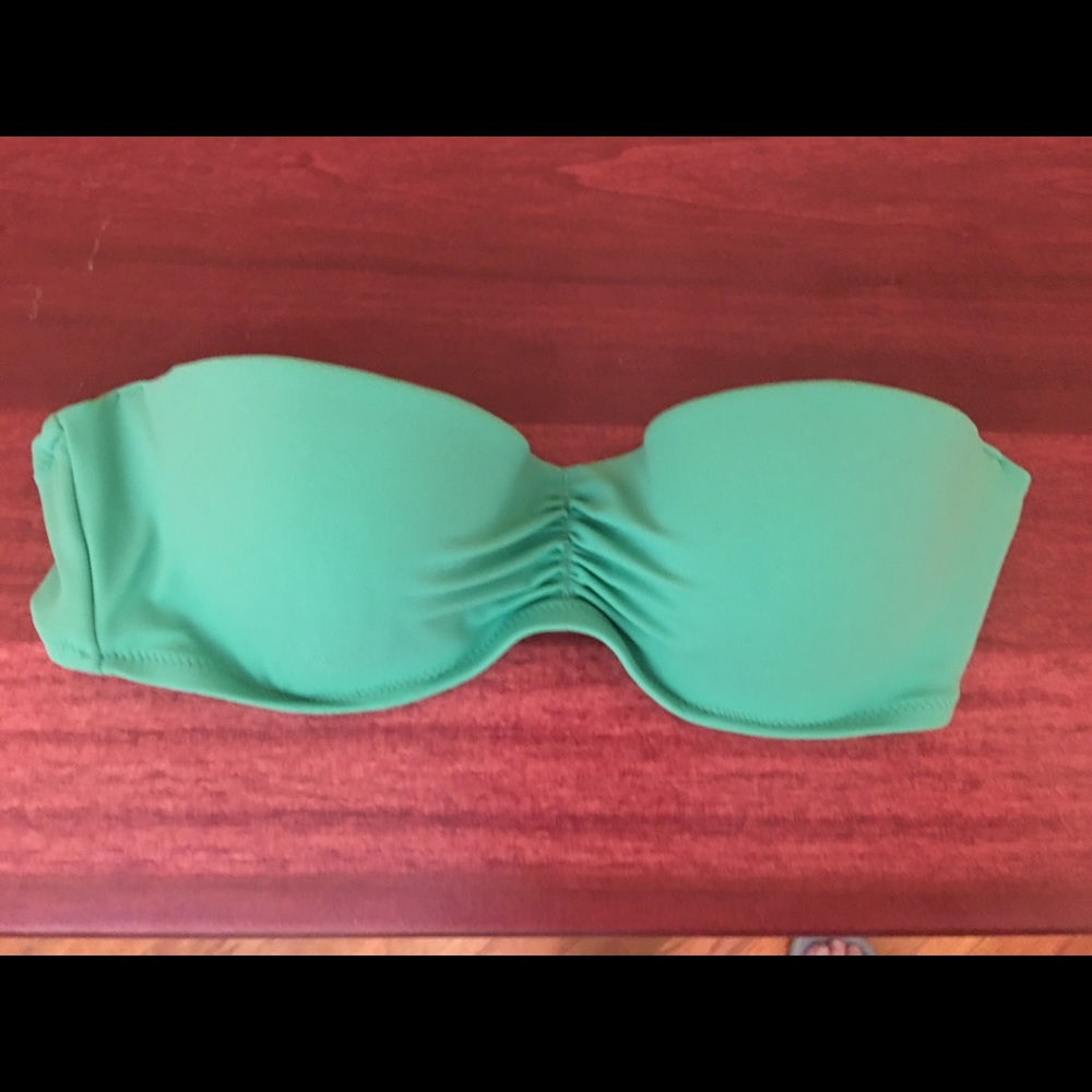 Victoria’s Secret Bathing Suit Top